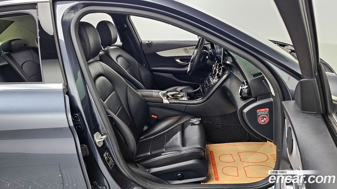 Mercedes-Benz C-Class 2016