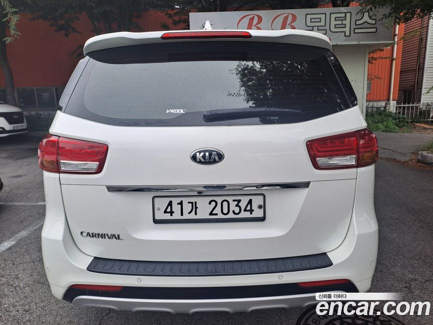 Kia Canival 2017