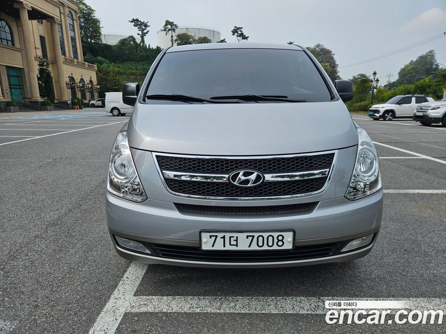 Hyundai Starex 2016
