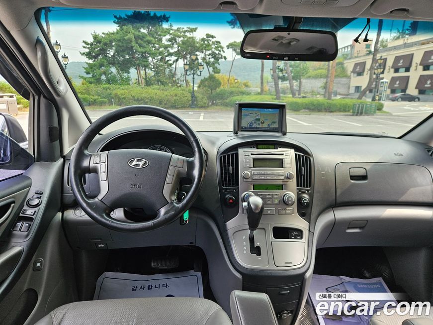 Hyundai Starex 2016