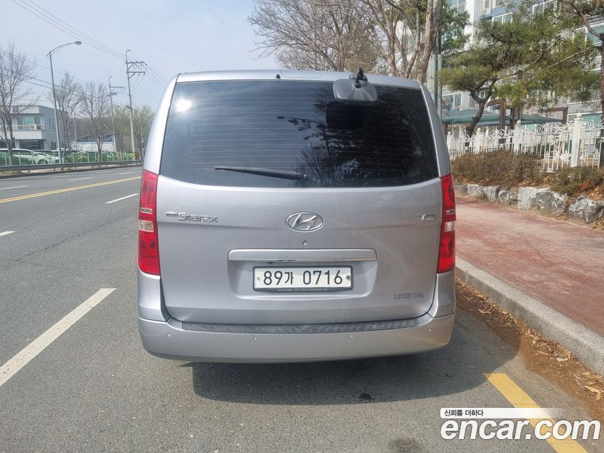Hyundai Starex 2019