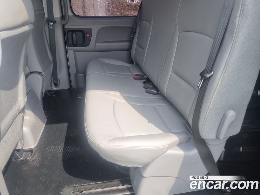 Hyundai Starex 2019