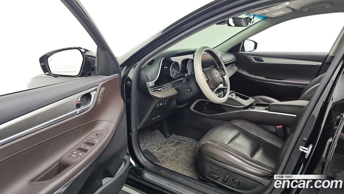 Hyundai Grandeur 2021