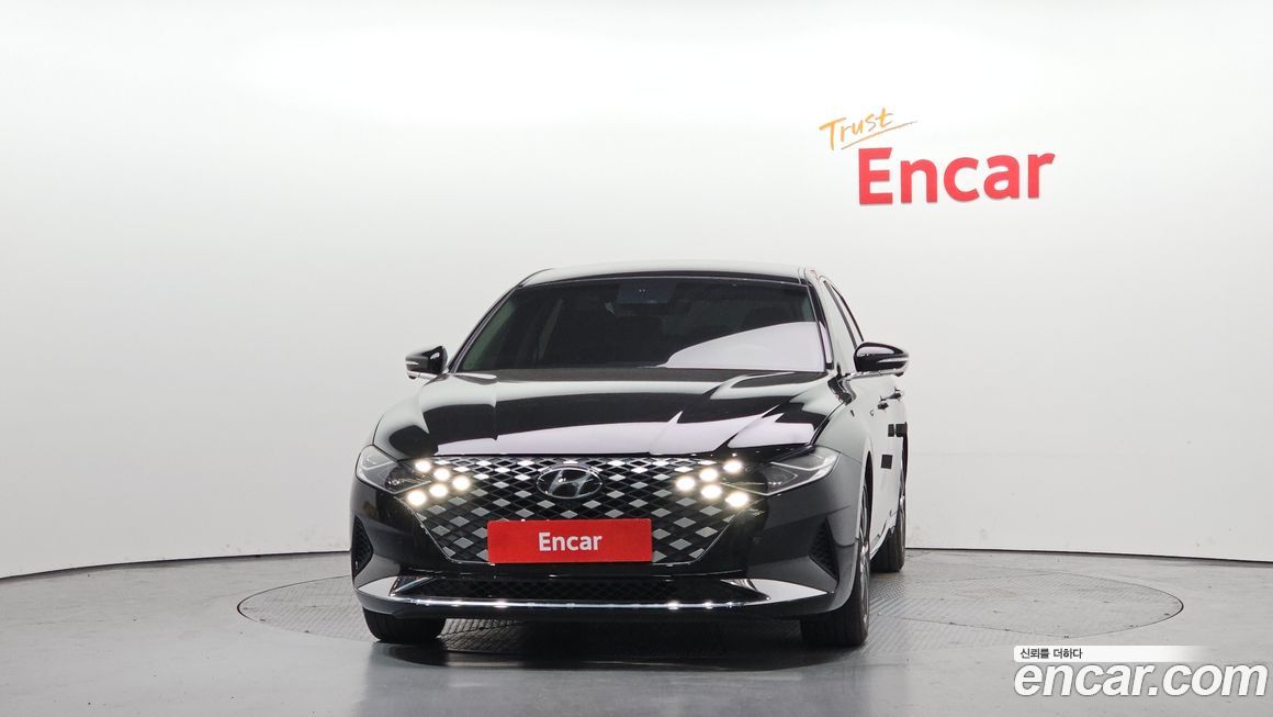 Hyundai Grandeur 2021