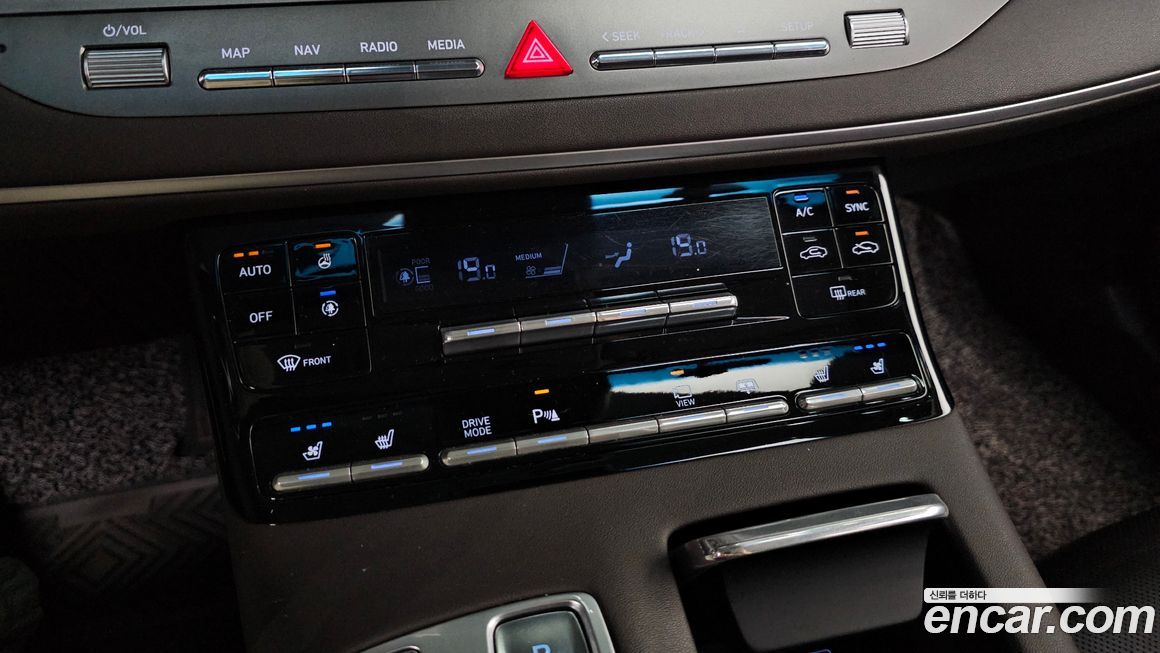 Hyundai Grandeur 2021