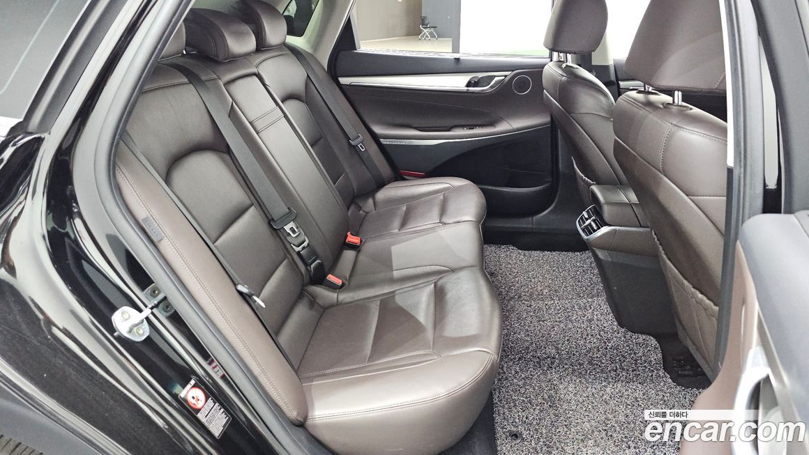 Hyundai Grandeur 2021