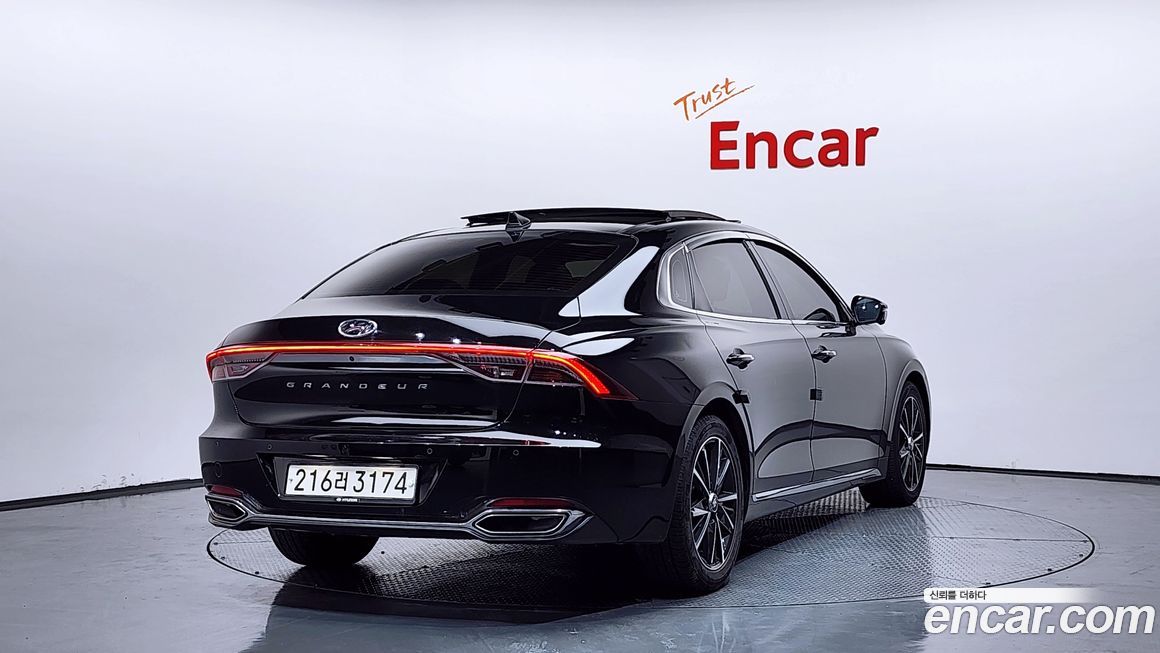 Hyundai Grandeur 2020