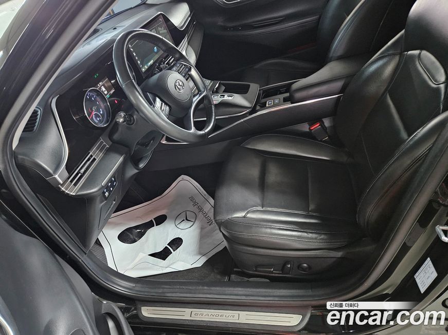 Hyundai Grandeur 2021