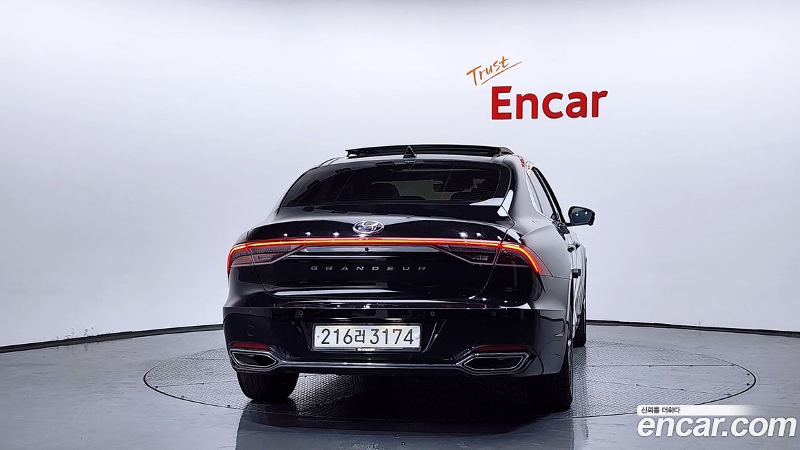 Hyundai Grandeur 2020