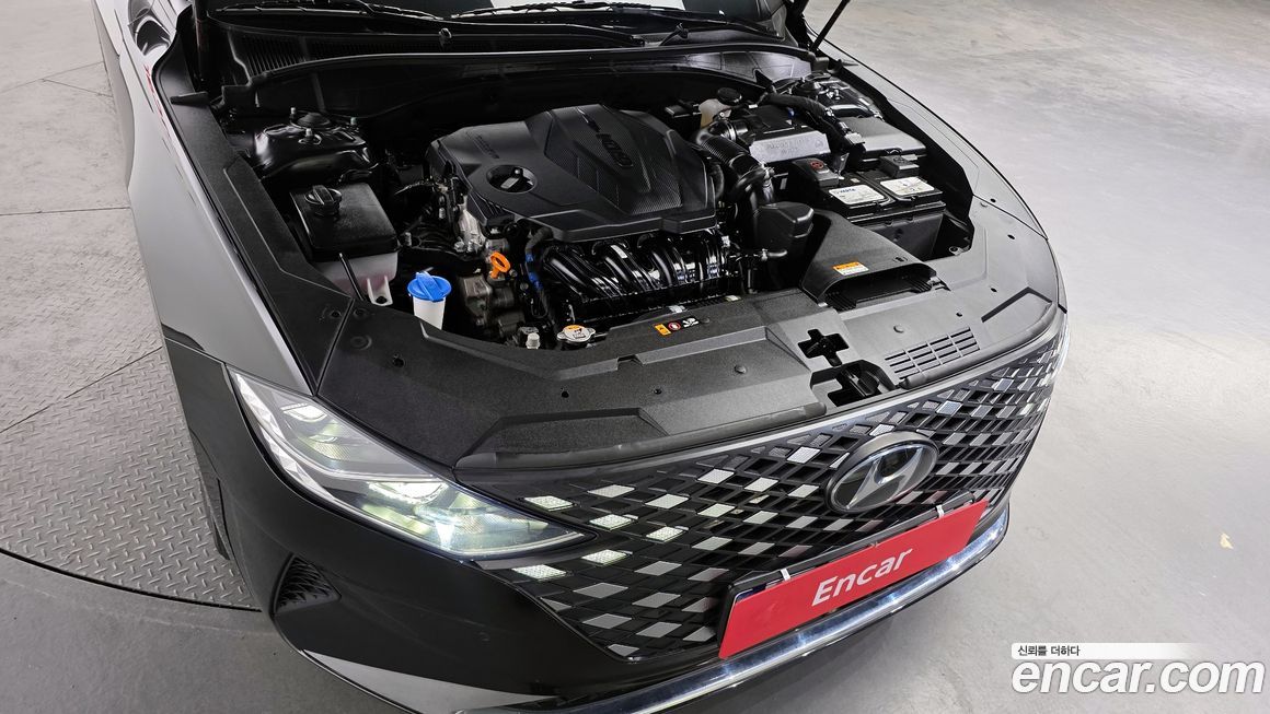 Hyundai Grandeur 2021