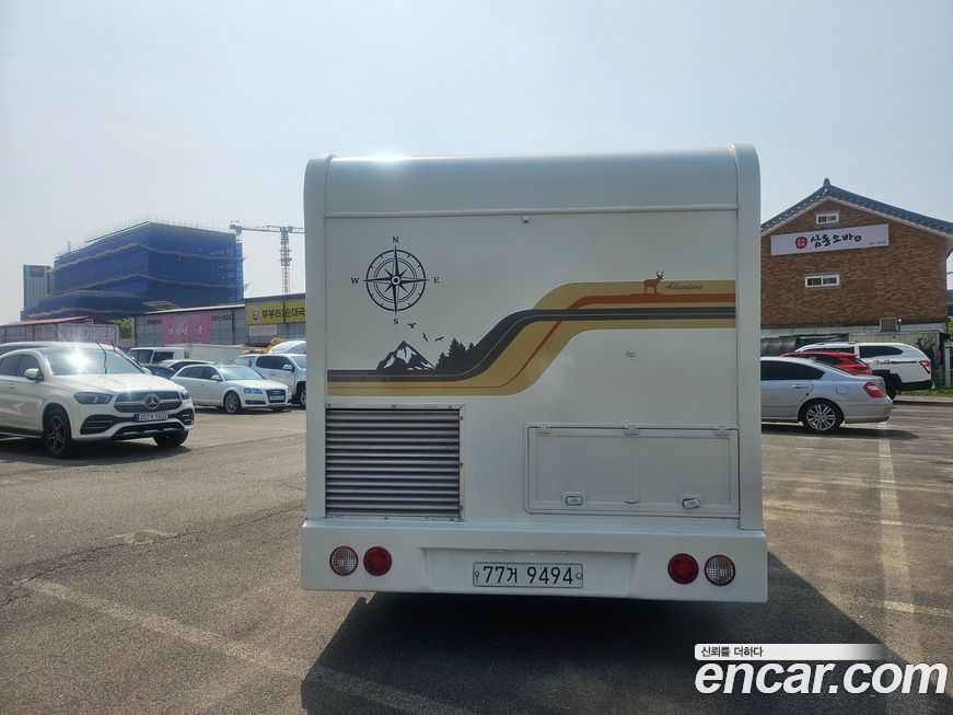 Hyundai Starex 2012