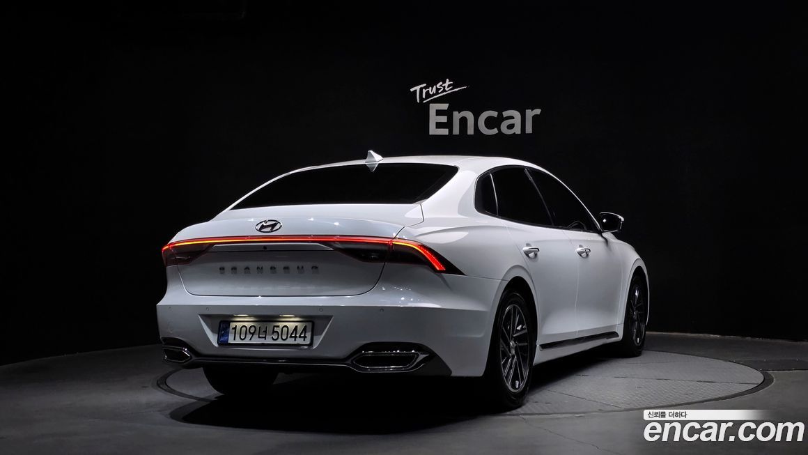 Hyundai Grandeur 2021