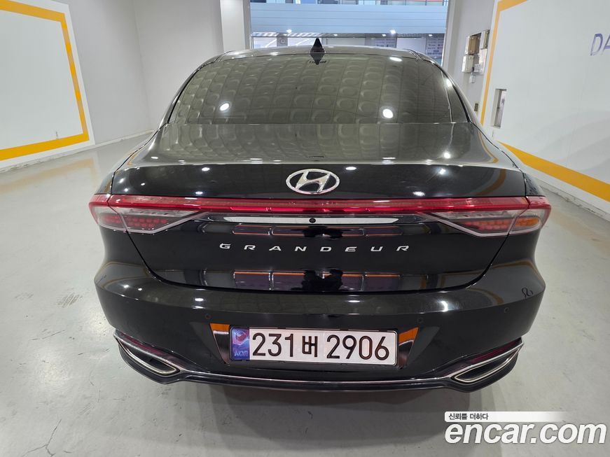 Hyundai Grandeur 2021