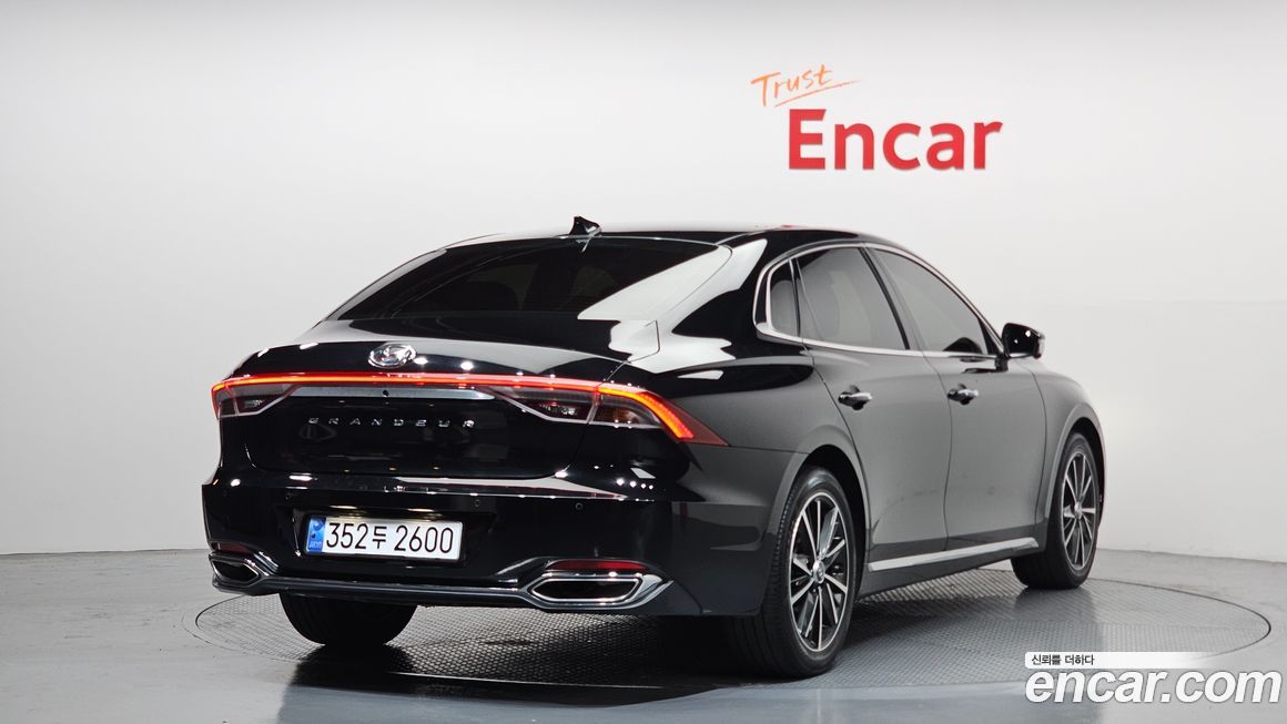 Hyundai Grandeur 2022