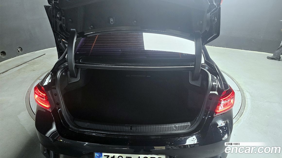 Renault-KoreaSamsung SM6 2023