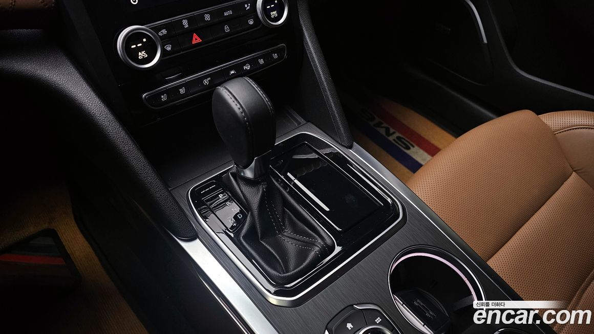 Renault-KoreaSamsung SM6 2023