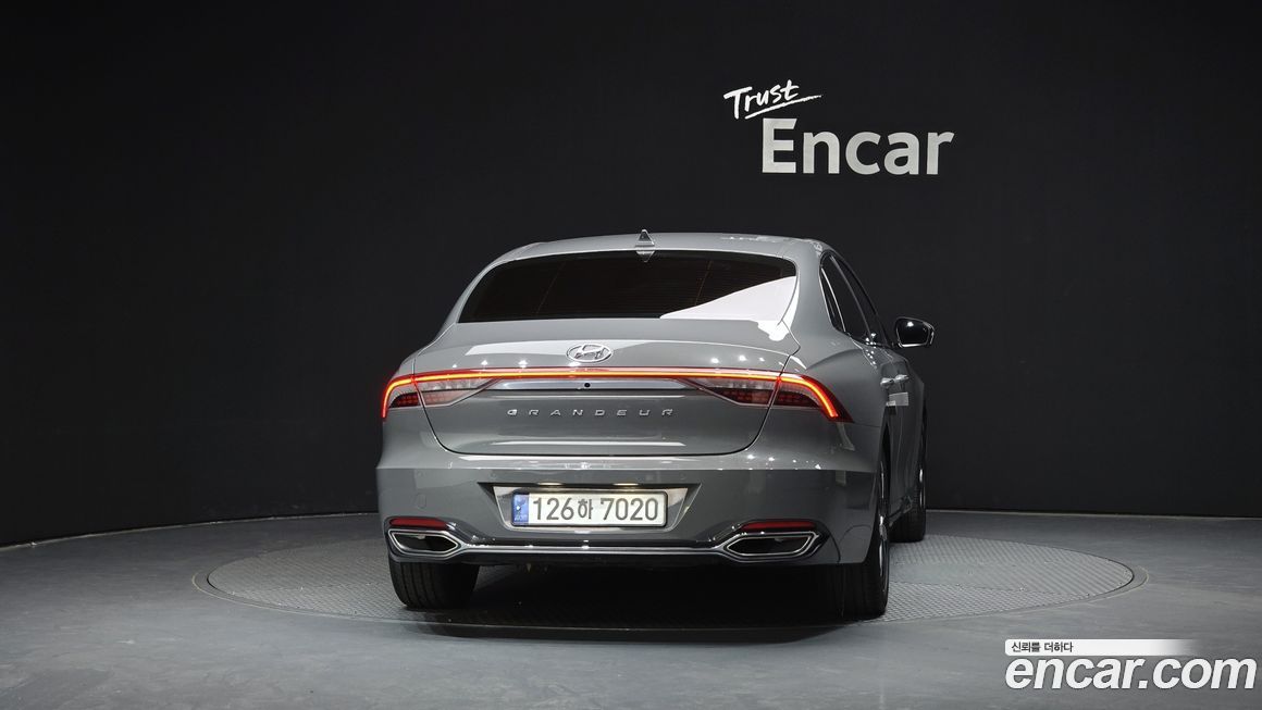 Hyundai Grandeur 2022