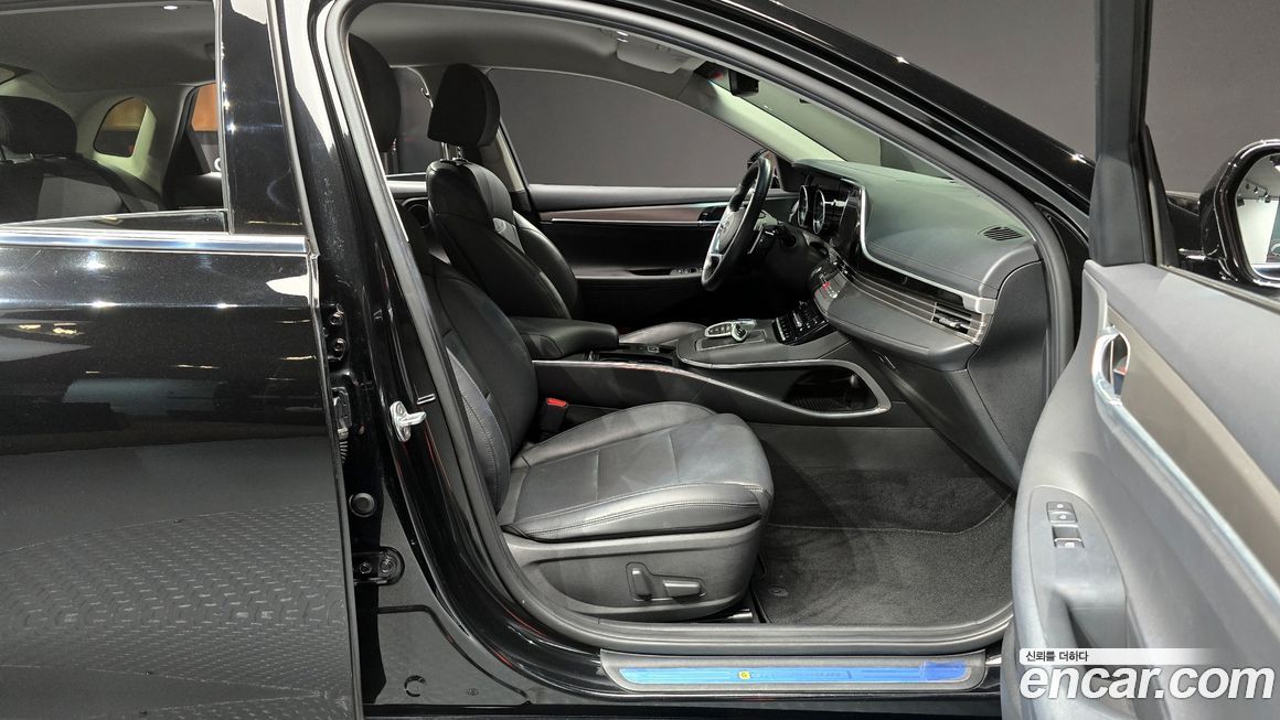 Hyundai Grandeur 2021