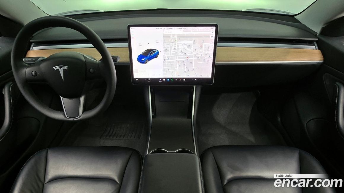 Tesla Model 3 2020