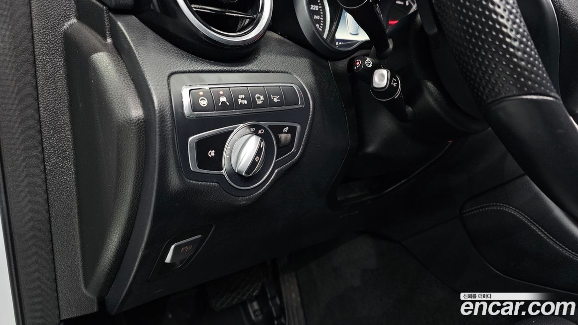 Mercedes-Benz GLC-Class 2019