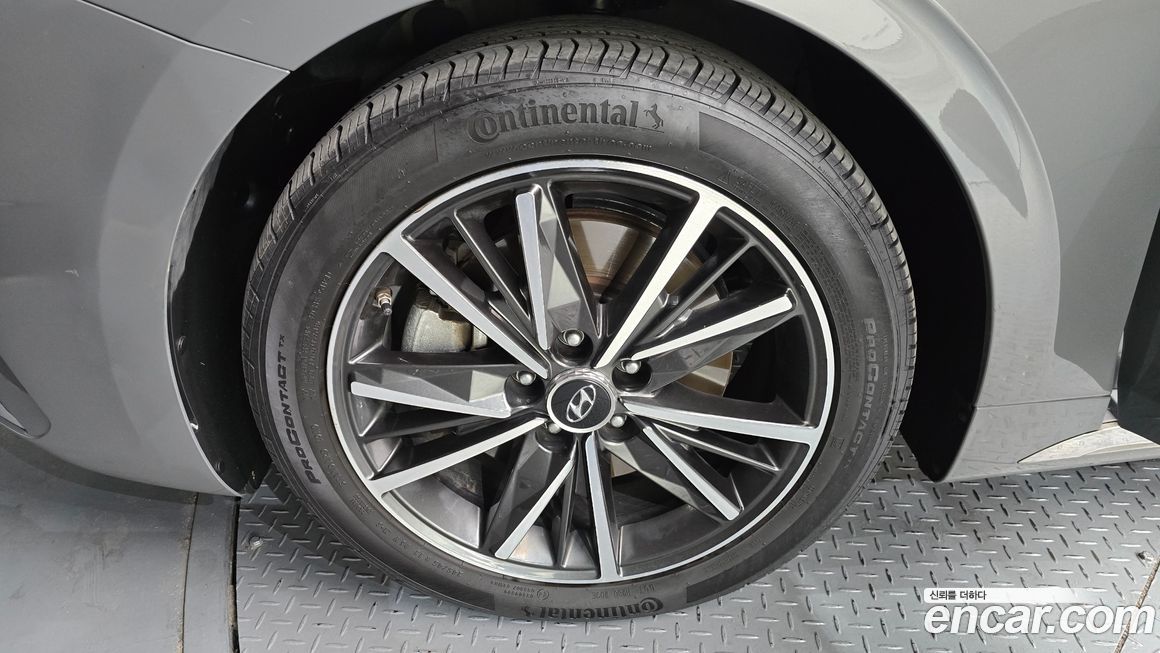 Hyundai Grandeur 2022