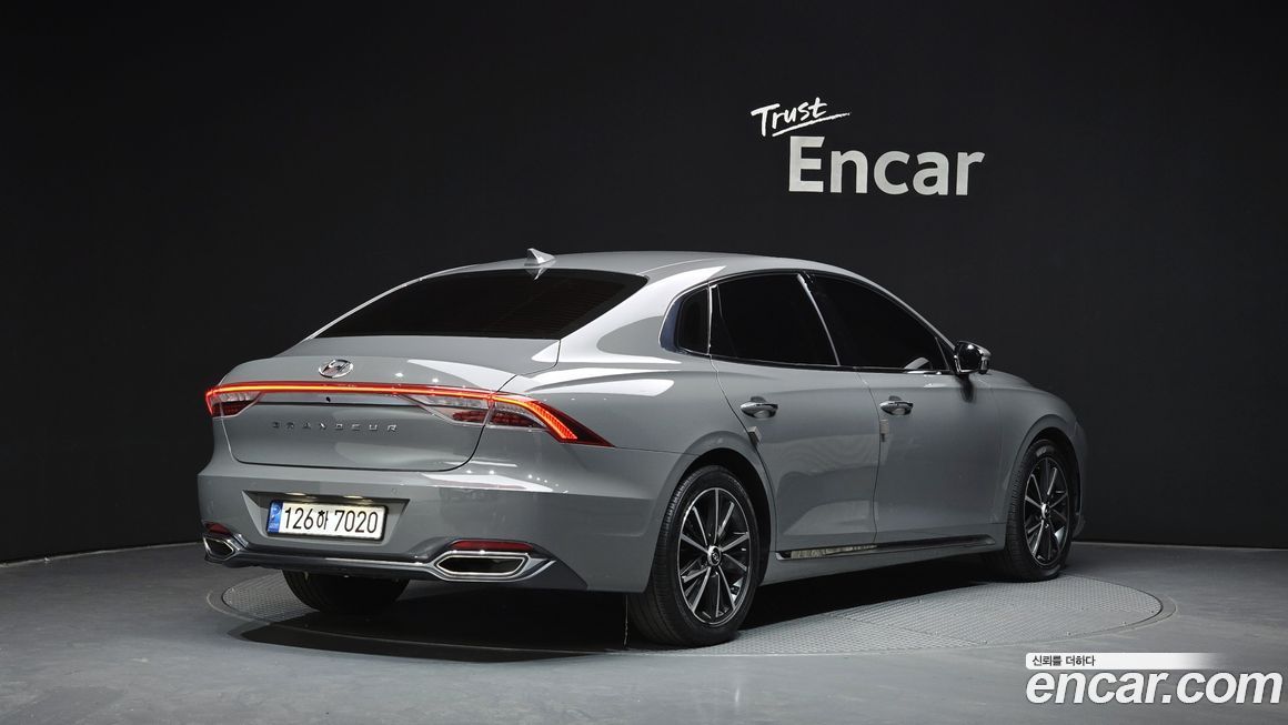 Hyundai Grandeur 2022