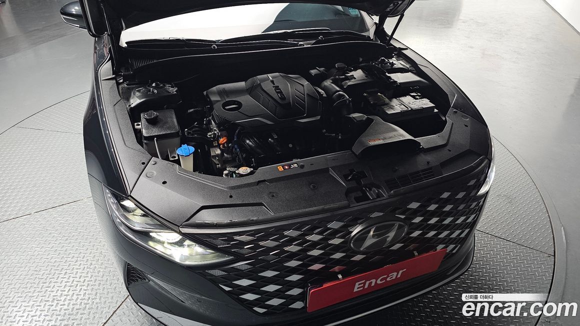 Hyundai Grandeur 2020