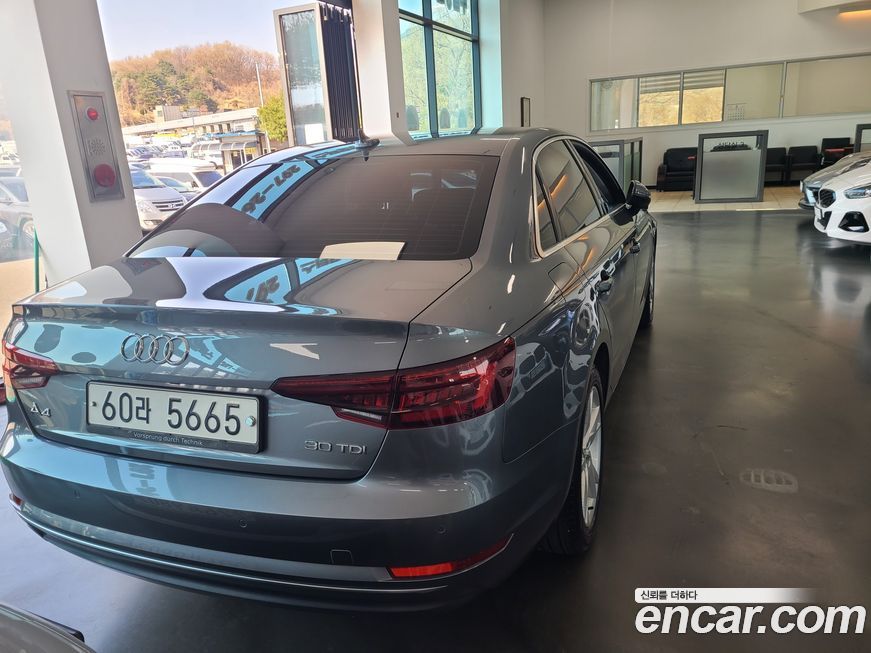 Audi A4 2018