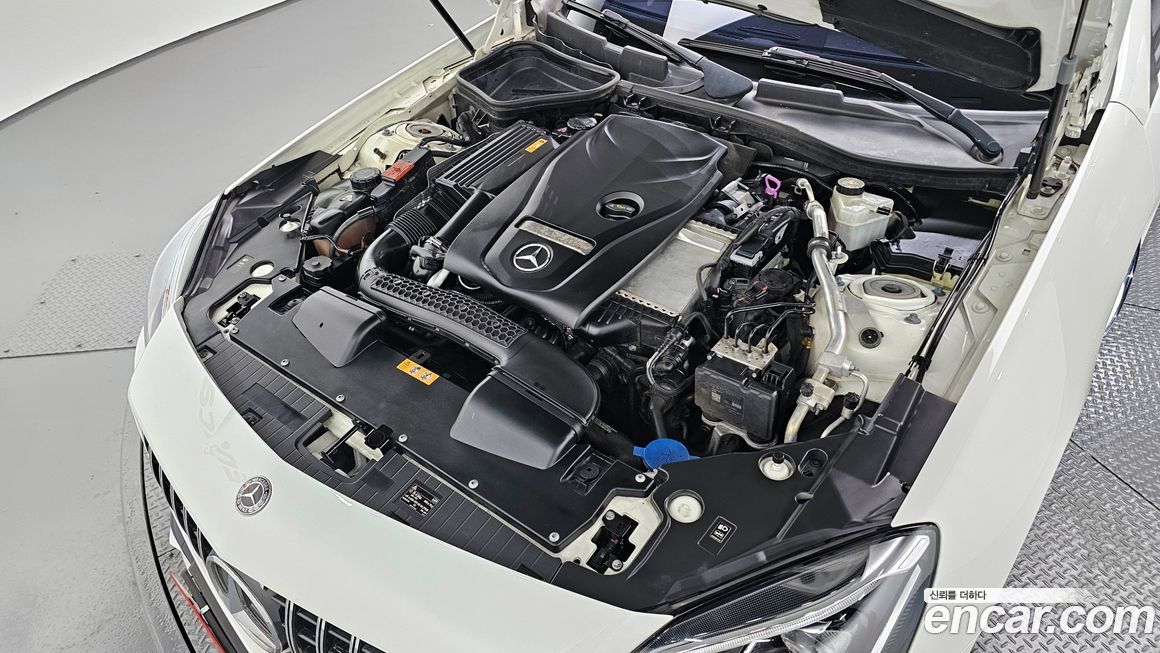 Mercedes-Benz SLC-Class 2018