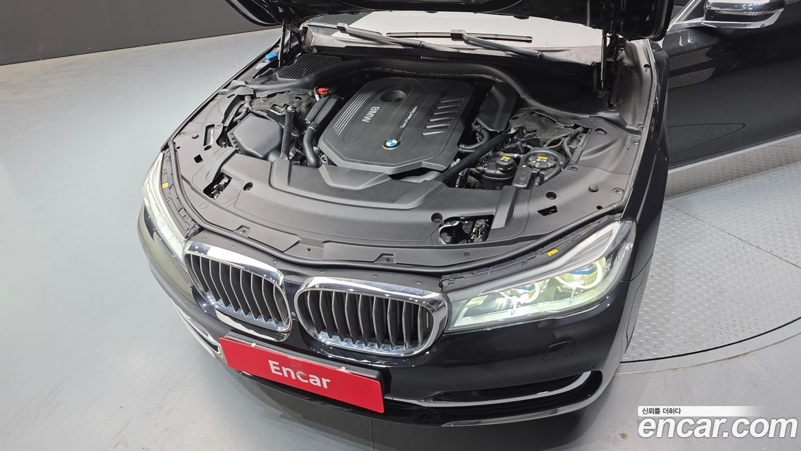 BMW 7-Series 2016