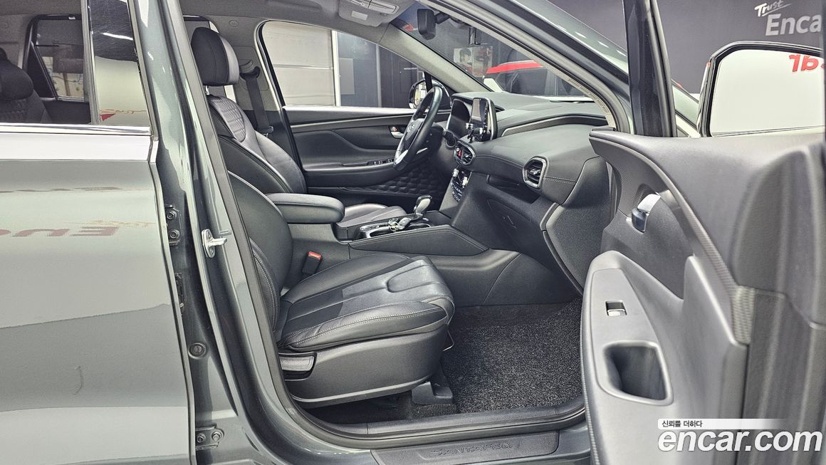 Hyundai Santafe 2020