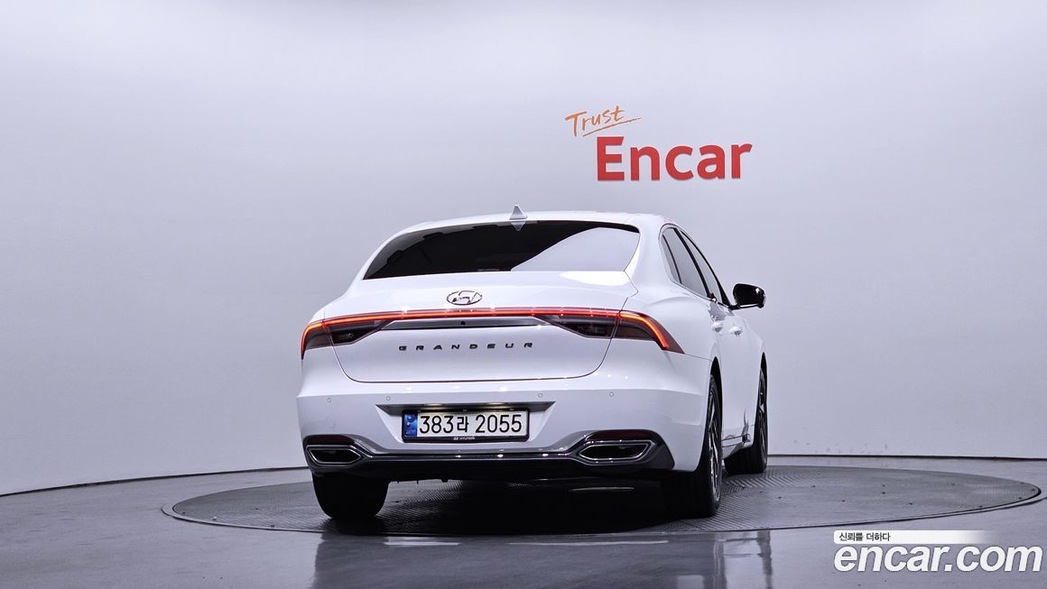 Hyundai Grandeur 2022