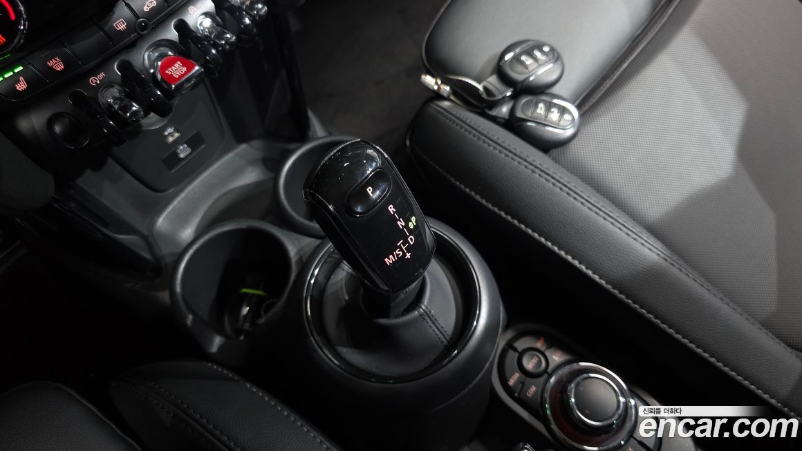 Mini Cooper 2023