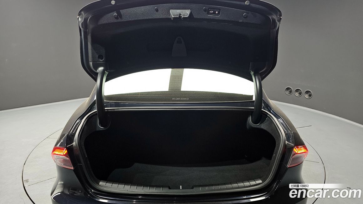 Hyundai Grandeur 2021