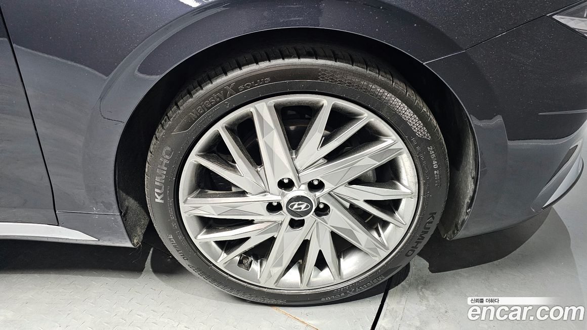 Hyundai Grandeur 2021