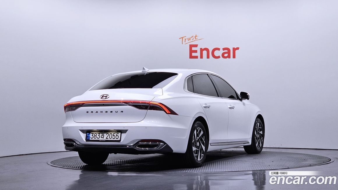 Hyundai Grandeur 2022