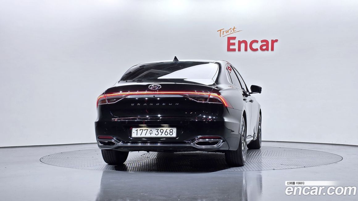 Hyundai Grandeur 2022