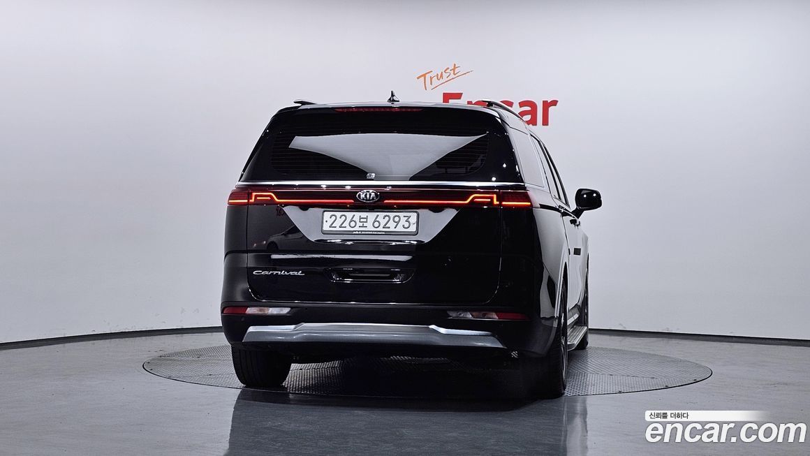 Kia Canival 2021