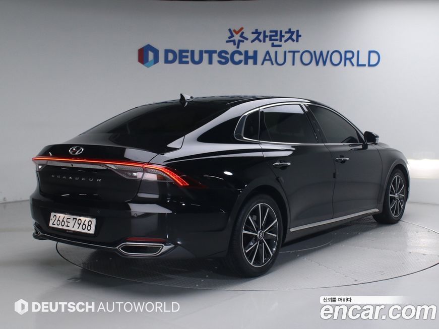 Hyundai Grandeur 2022