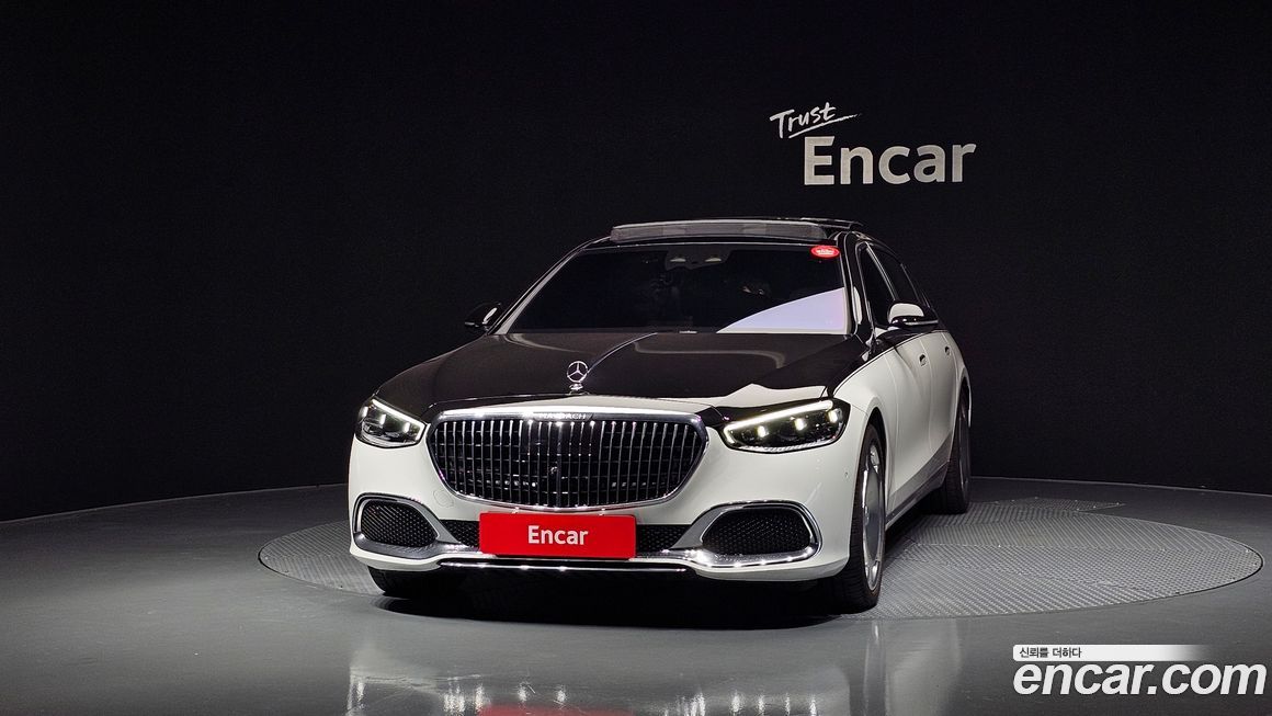 Mercedes-Benz S-Class 2024