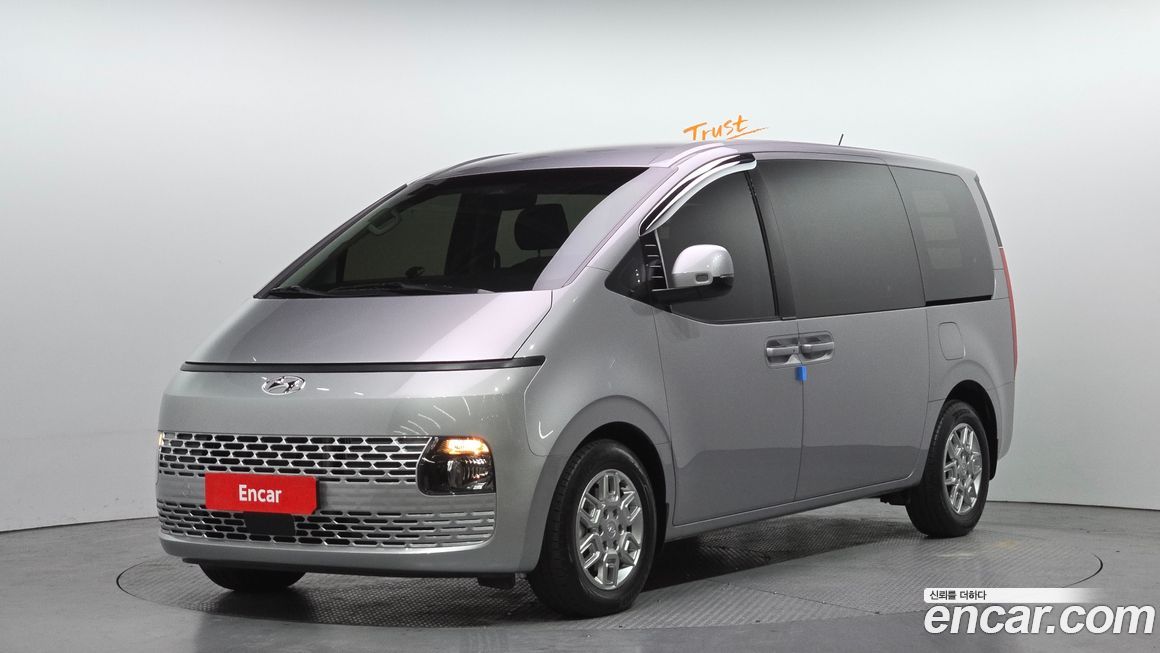 Hyundai Staria 2024