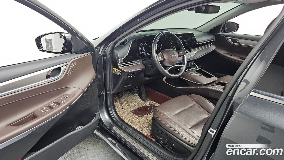 Hyundai Grandeur 2020