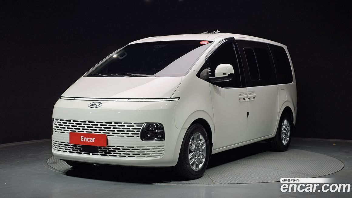 Hyundai Staria 2023