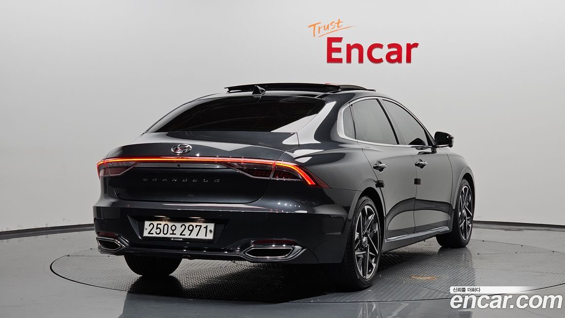 Hyundai Grandeur 2020