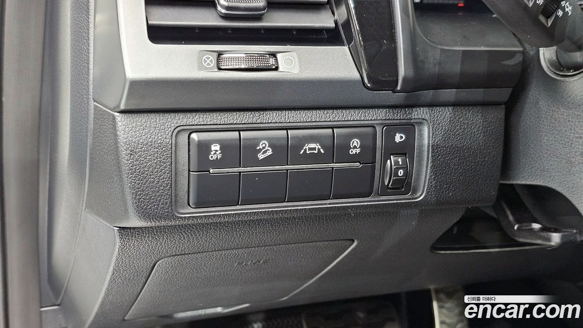 KG_Mobility_Ssangyong Rexton 2022