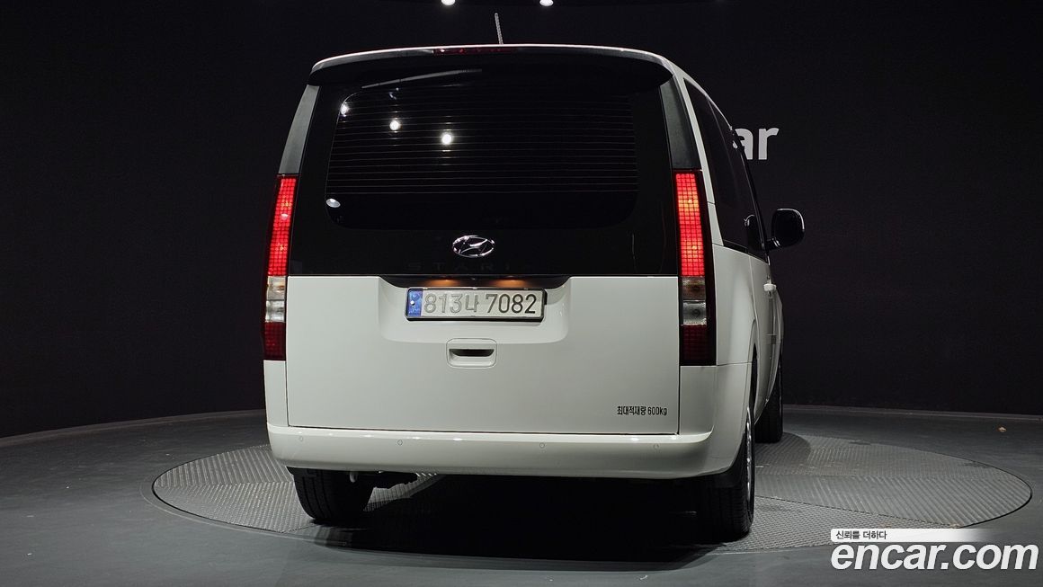 Hyundai Staria 2023