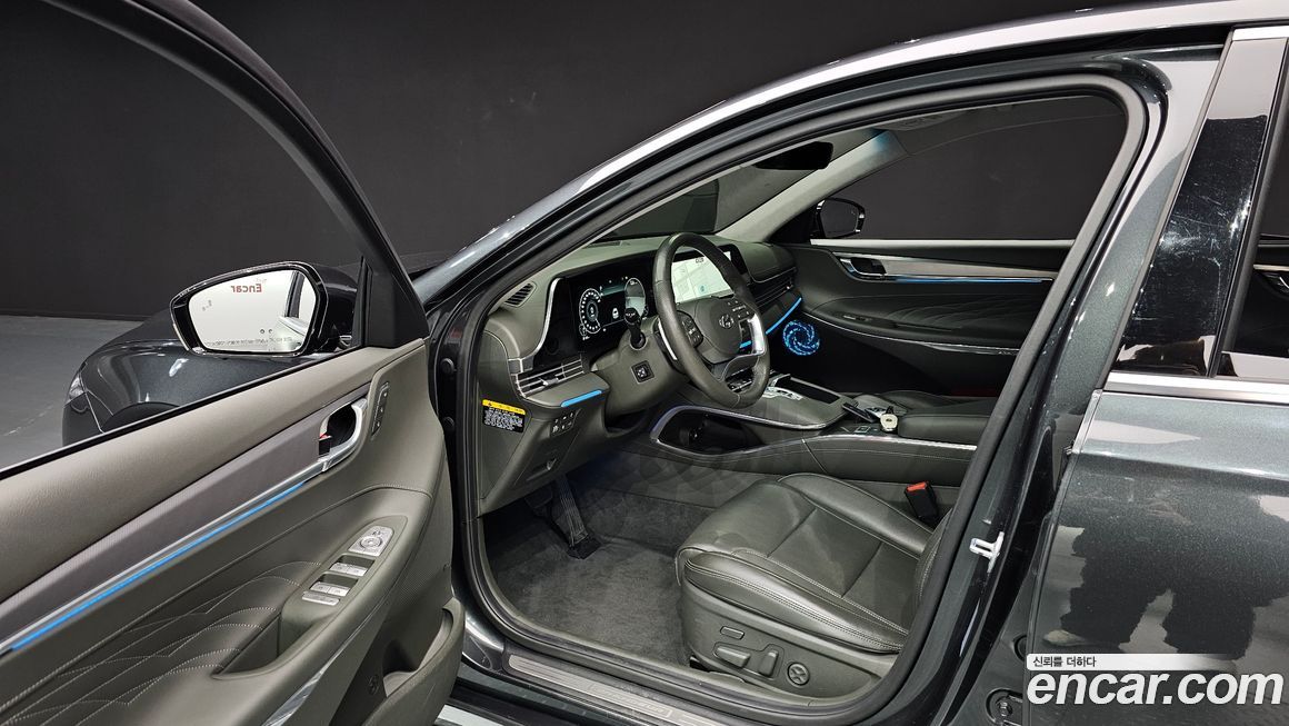 Hyundai Grandeur 2020