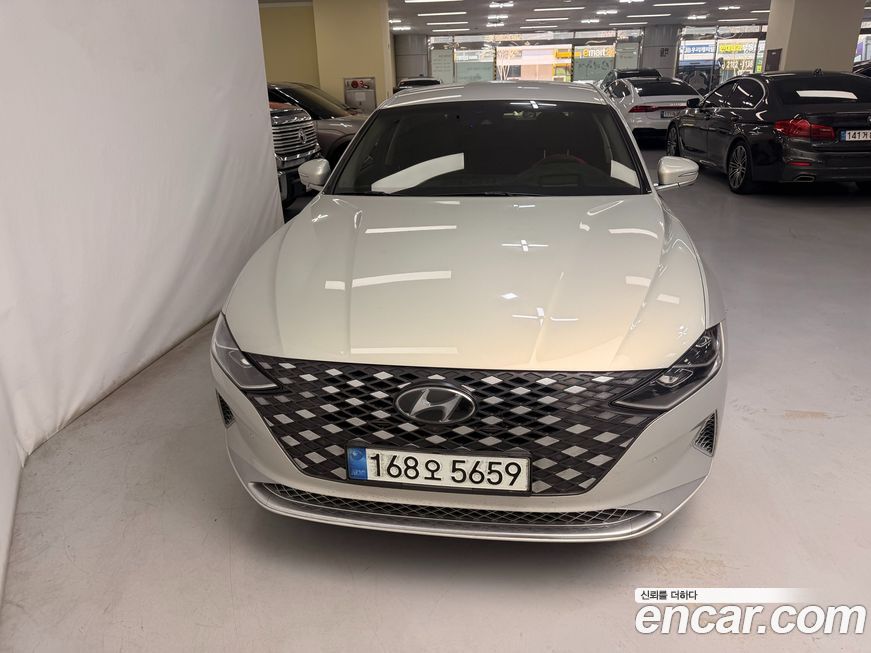 Hyundai Grandeur 2020