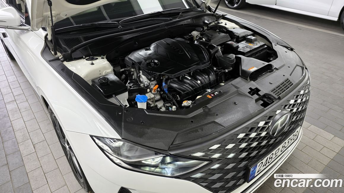 Hyundai Grandeur 2022