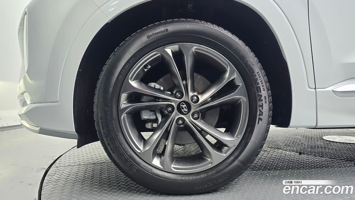 Hyundai Santafe 2020